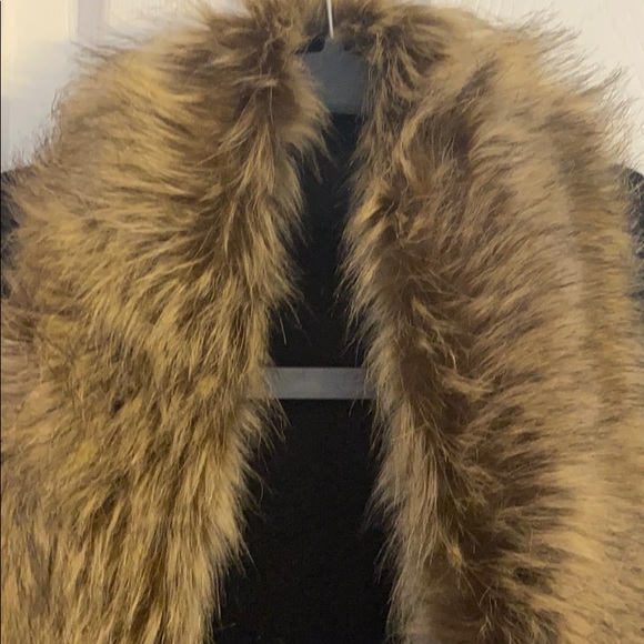 Faux fur, knit tunic vest - Picture 2 of 3